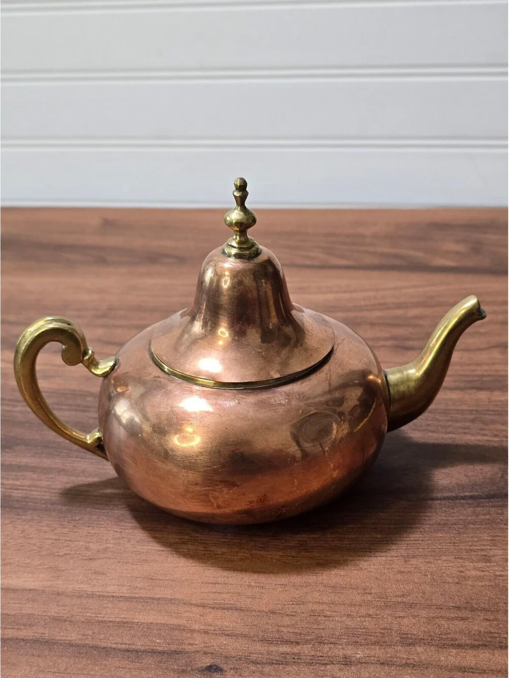 Vintage Copper Teapot Hidden Bell Lid Brass Handle Spout Cottage Tea Kettle